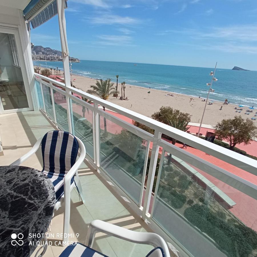 Espectacular Apartamento En 1ª Linea De Playa Apartment เบนิดอร์ม ภายนอก รูปภาพ